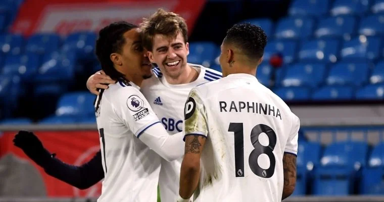 Саутгемптон - Лидс