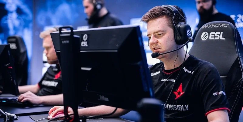 Double Poney - Astralis Double Poney - Astralis