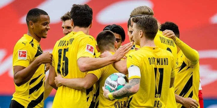 Боруссия Д - Байер