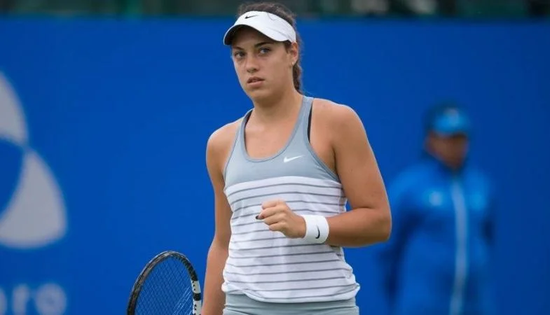 Мария-Камила Осорио Серрано - Ана Конюх