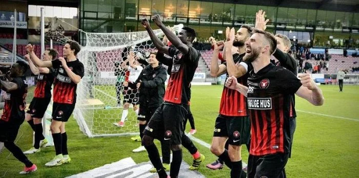 Мидтьюлланн - Орхус Мидтьюлланн - Орхус