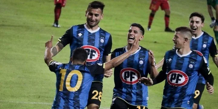 Антофагаста - Уачипато