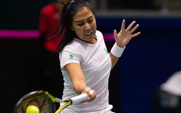 Хизер Уотсон - Зарина Дияс