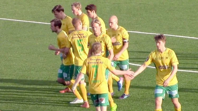 КФУМ - Улл Киса КФУМ - Улл Киса