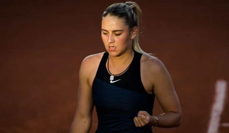 Марта Костюк - Чжэн Сайсай