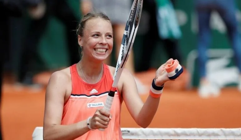 Анетт Контавейт - Кристина Младенович