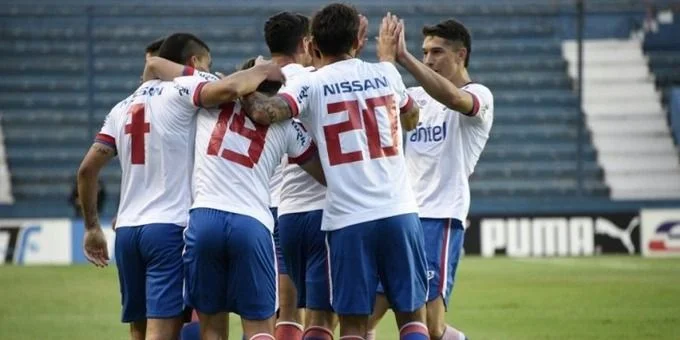 Пласа Колония - Насьональ