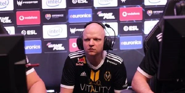 Team Vitality - G2 Esports Team Vitality - G2 Esports