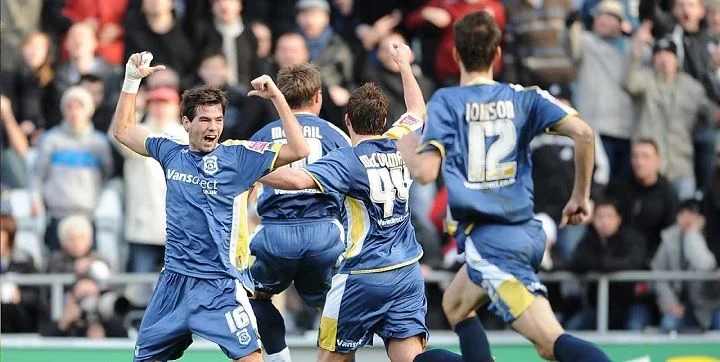 Голд Кост Юн - Истерн Сабербс Голд Кост Юн - Истерн Сабербс