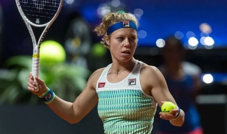 Лаура Зигемунд - Катерина Синякова