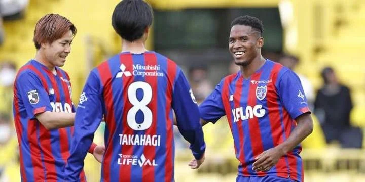 ФК Токио - Оита ФК Токио - Оита