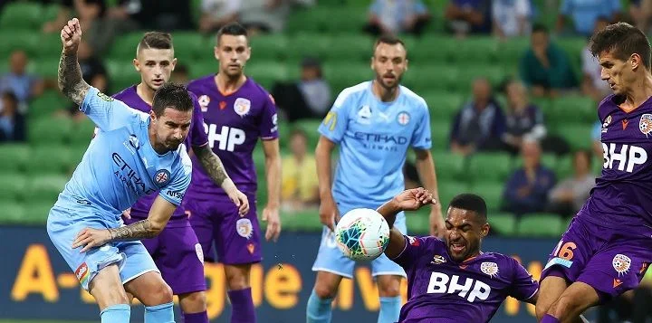 Инглевоод Юн - Перт Глори Инглевоод Юн - Перт Глори