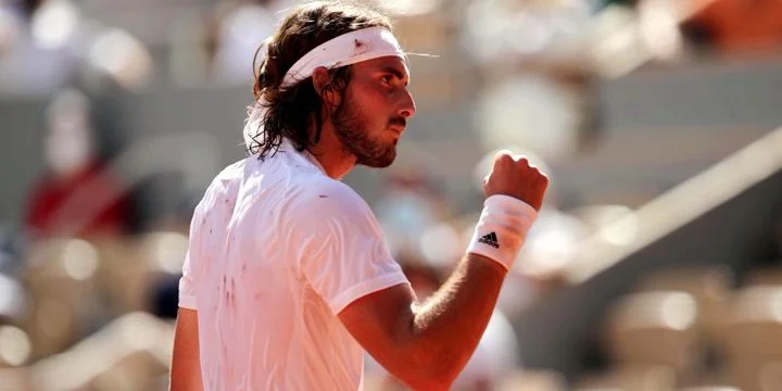 Стефанос Циципас - Фрэнсис Тиафо