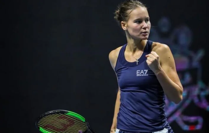 Вероника Кудерметова - Виктория Голубич