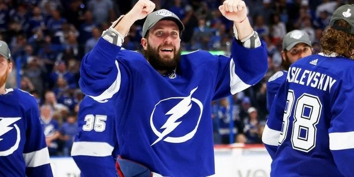 Тампа - Монреаль