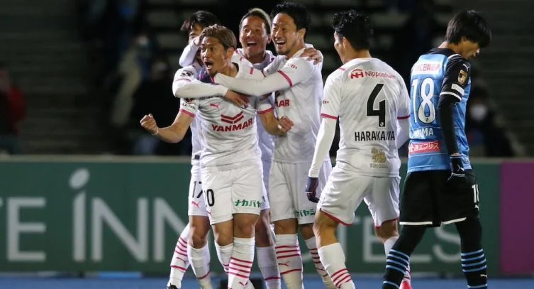 Сересо Осака - Таи Порт ФК